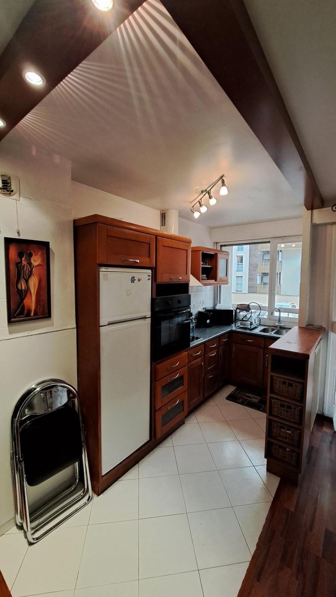 Studio Cosy 33 M² Limite Lyon. Parking Privatif. Bron Dış mekan fotoğraf